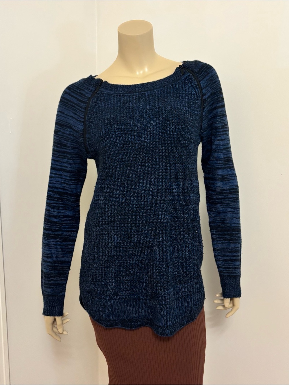 Women's Navy Maternity Blue Knit Sweater Size Small